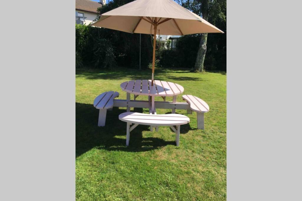 Lovely 3 Bed House Close To Carlyon Bay Beach! Kültér fotó